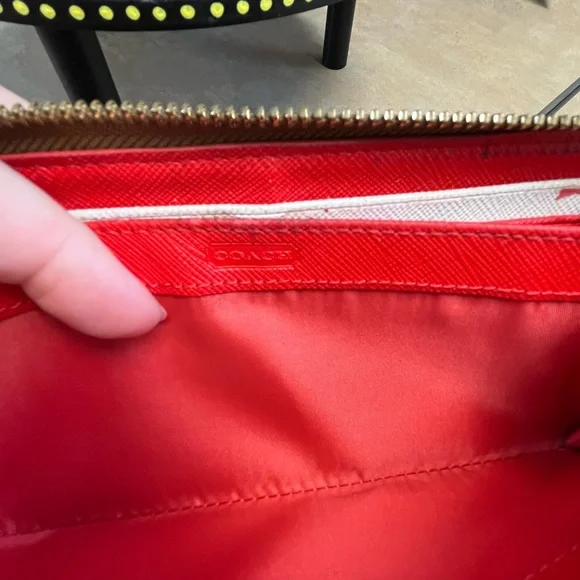 Coach Red and Cream Polka Dot Vintage Wallet EUC - Picture 7 of 12